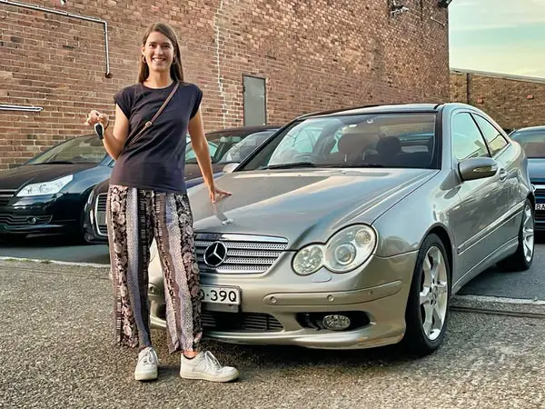 Happy woman who used Sydneycars to sell my car fast