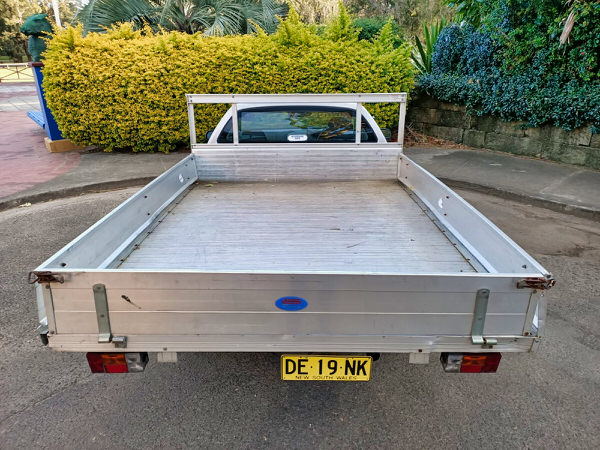 Tray UTE for sale in Sydney - Automatic - photo of the Heavy Duty Tray 