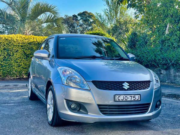 Used Suzuki Swift for sale - Automatic Model - photo showing the front drivers side angle view