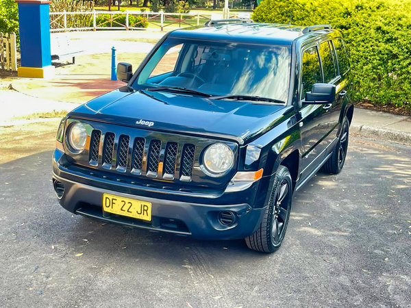 Used Jeep Patriot for sale in Sydney - photo showing a black automatic model sold and read the customers reviews for Jeep Patriot in Australia now