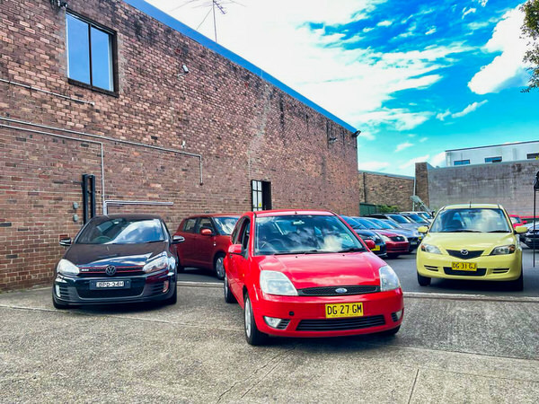 Sydneycars Yard photo 3 - showing various cars for sale under $10000 in Sydney