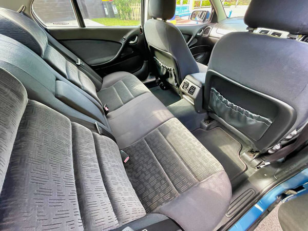 Used Holden Commodore for Sale - automatic Holden Commodore 25th Anniversary Series II 2003 model - photo showing the view looking at the rear seats in this car