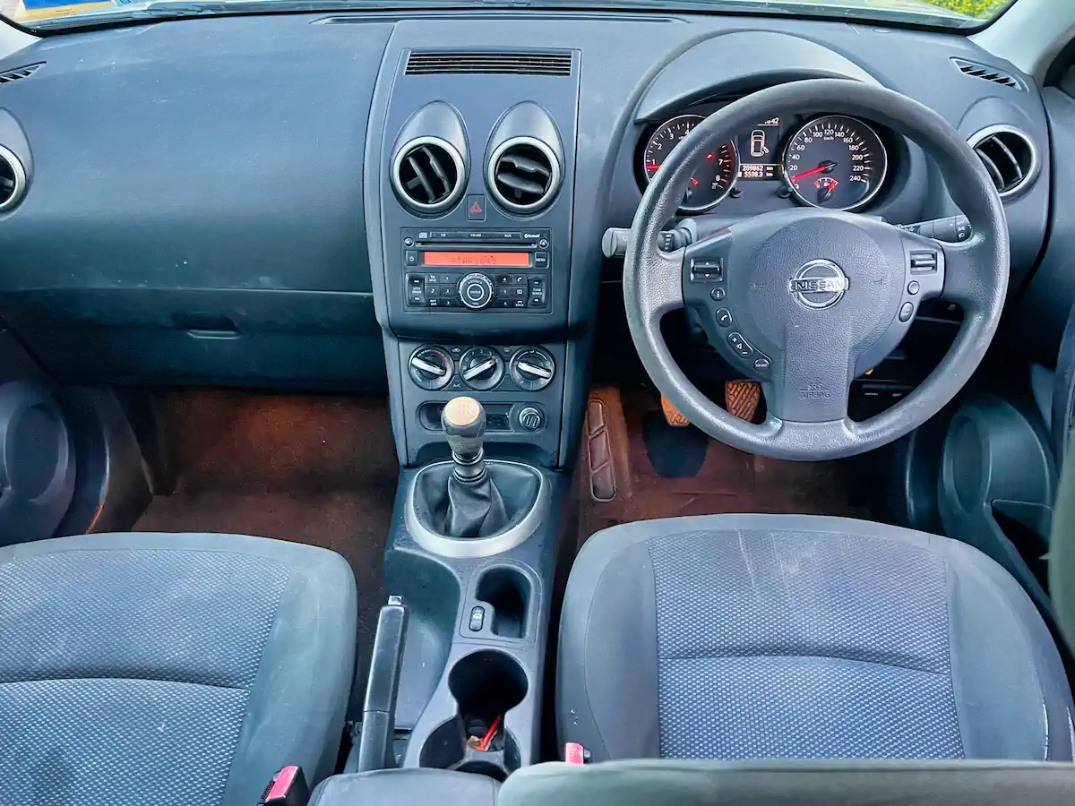 View from Driver seat inside used Nissan Dualis 2011 ST model